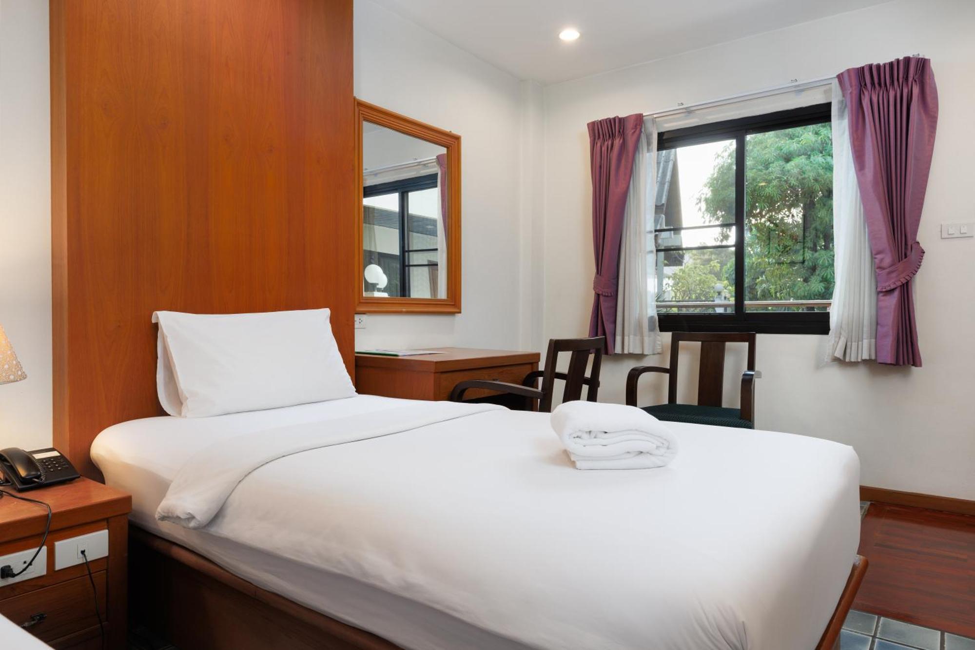 Charlie House Pin Klao Hotel Bangkok Cameră foto